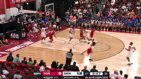 夏联-沃尔特26+7断 柯蒂斯-琼斯20+7 猛龙力克掘金