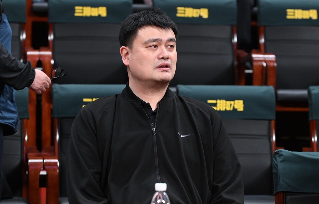 小萨&劳伦-杰克逊将出席首届NBA未来之星邀请赛 姚明将亮相开幕式