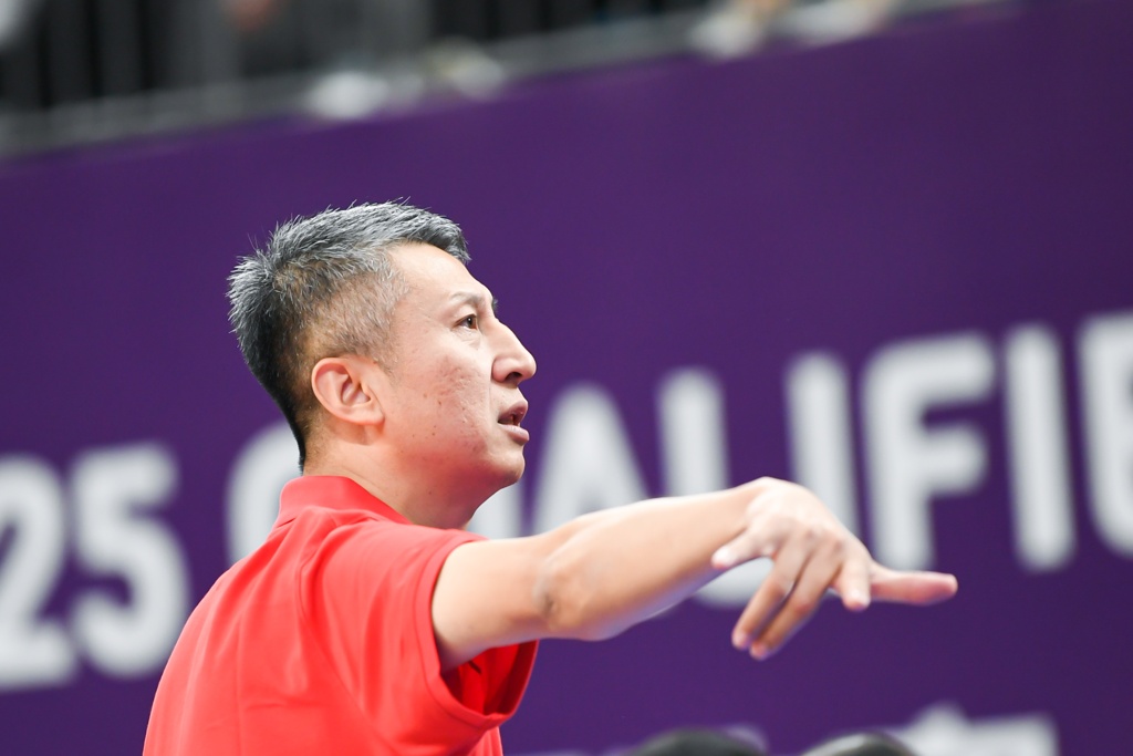 媒体人：不用奇葩阵容赢球就没悬念 后方虫豸乱叫&前方要屏蔽杂音