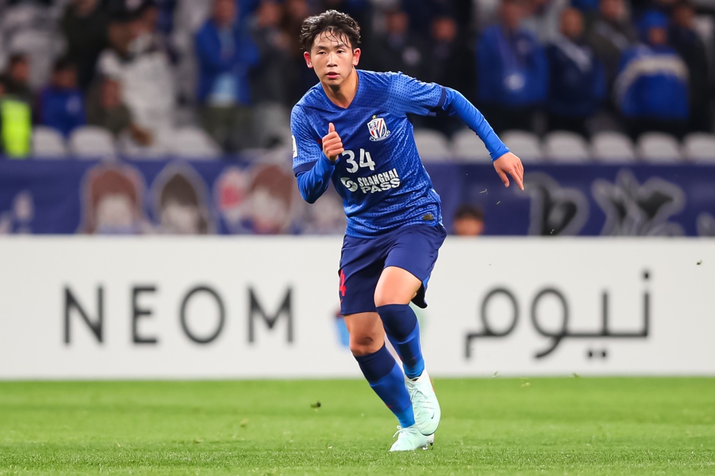 沪媒：京沪大战替补18分钟被换下，这是刘诚宇成长的阶梯