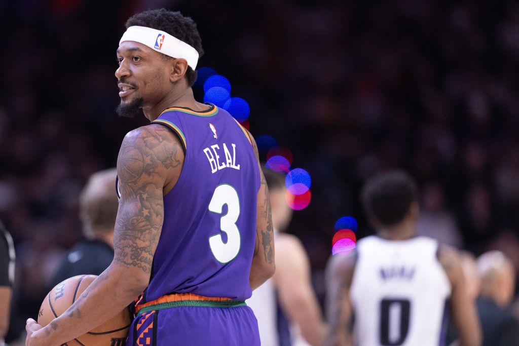 船记反驳帕金斯说快船阵容变老：比尔比鲍威尔年轻 科林斯27岁