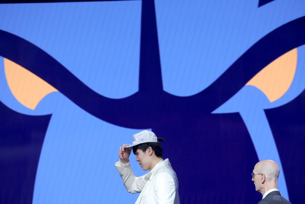 刘维伟:中国多少好苗子最后都不行 和捧杀多少有关系 盼大家冷静