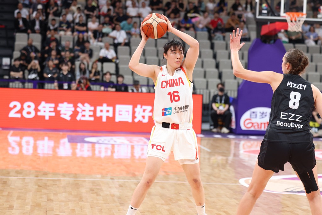 从边缘球员到女篮国手，罗欣棫的进阶之路