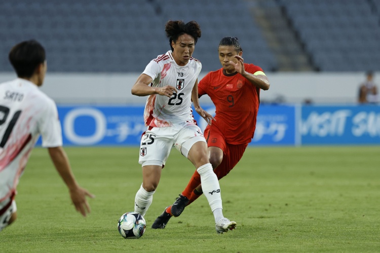 上个月刚交手国足！比媒：24岁日本后卫纲岛悠斗加盟比甲安特卫普