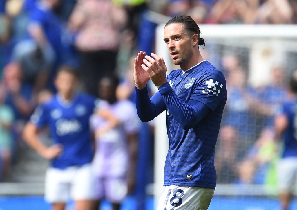 埃弗顿旧将：格拉利什能排进英超前五，在曼城替补不能说明什么